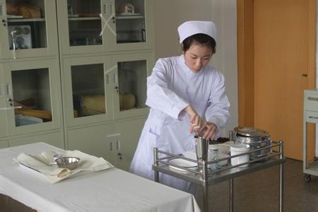 实习护士吴雅婷